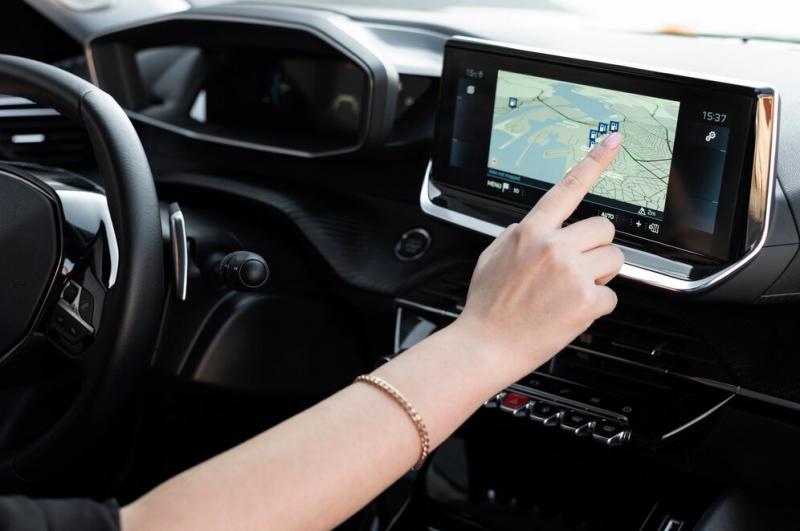 Monitoramento de Carros: Como Garantir Segurança e Controle em Tempo Real Monitoramento de Carros: Como Garantir Segurança e Controle em Tempo Real