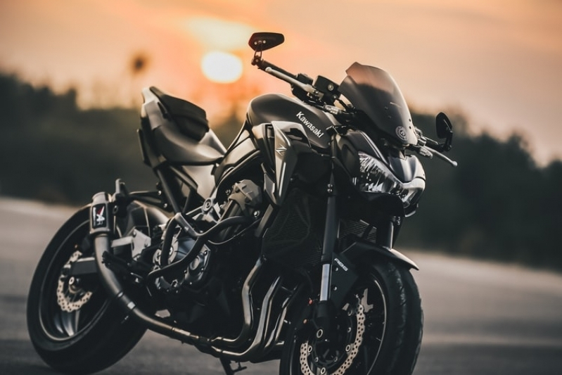 Instalação de Rastreador Especializado para Motocicleta de Alta Performance Glória - Solução de Rastreamento para Moto