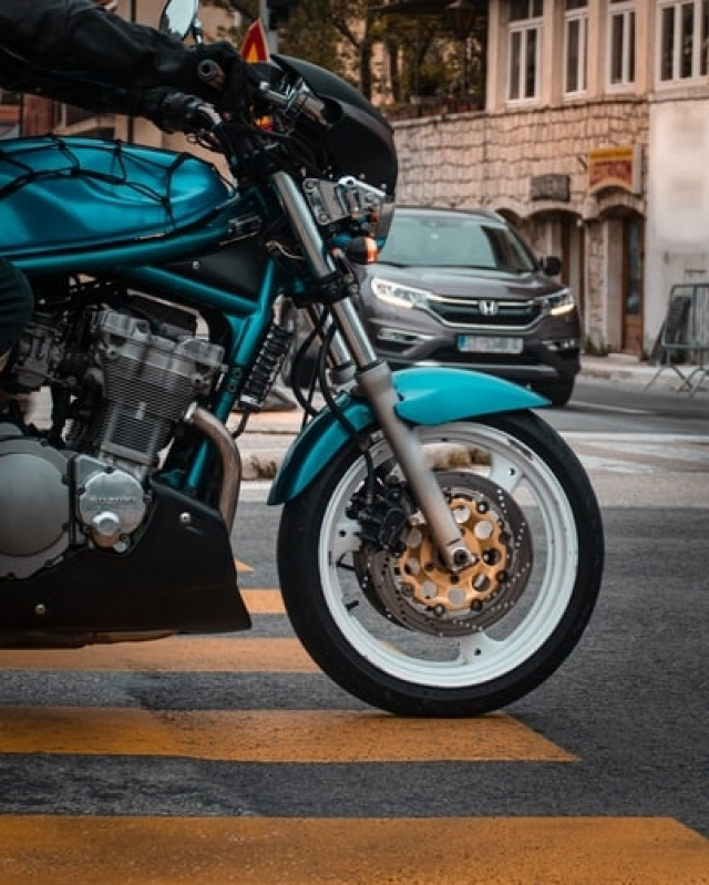 Instalação de Tecnologia de Rastreamento de Moto Tarumã - Dispositivo de Rastreamento em Tempo Real para Motocicleta